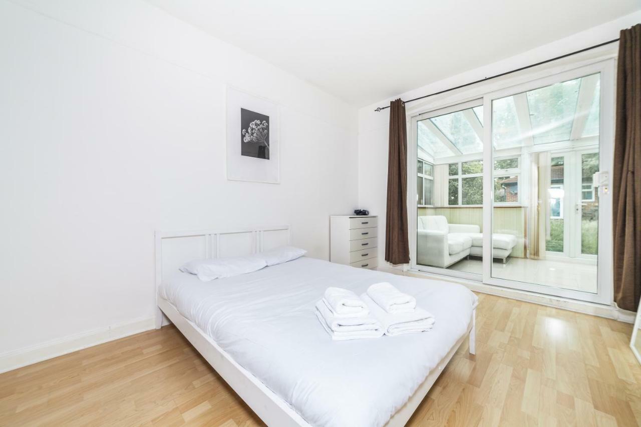 Lingwell Concept Flat Pensiune Londra